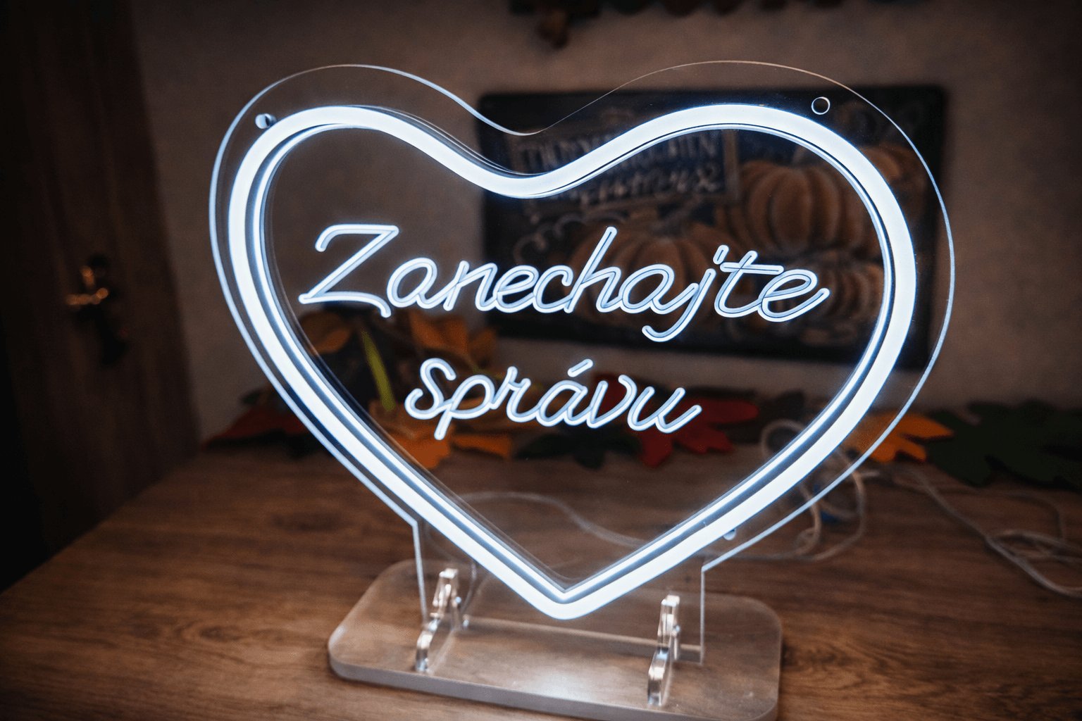 stojan-zanechajte-spravu